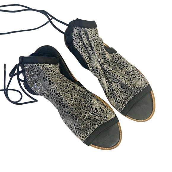 Musse & Cloud Leather fabric Lace Black Gray Sandals Ankle Boho Lagenlook 39 8 - Picture 4 of 12